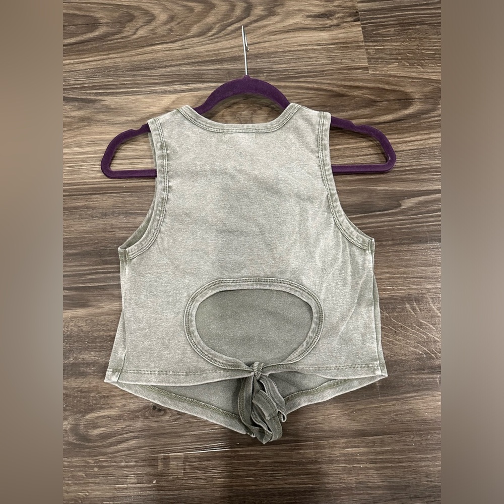 Altar’d state top